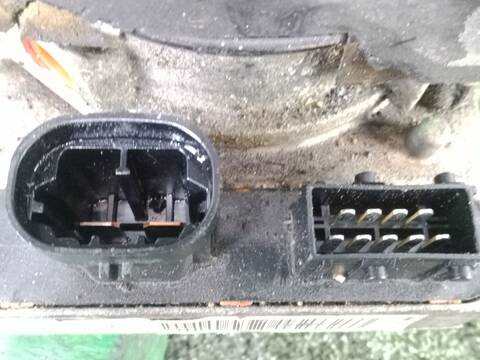 Foto 3ª: Bomba de Direccion Citroen C5 2.0 HDI RCRHRH) 136CV 100KW [RHR] (2005)