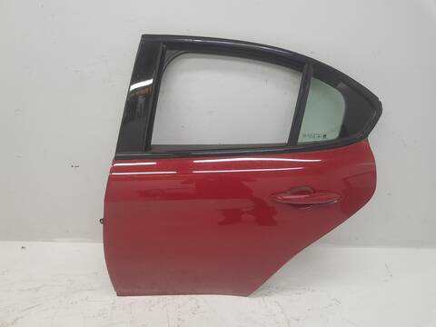 Foto 1ª: Puerta Trasera Izquierda Alfa Romeo Giulietta SUPER [8225701] (2016)
