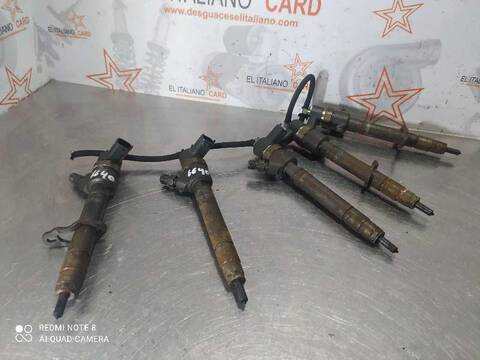 Foto 4ª: Inyectores Volvo XC 70 D5 AWD MOMENTUM 136KW) 185CV [B5244T4] (2007)