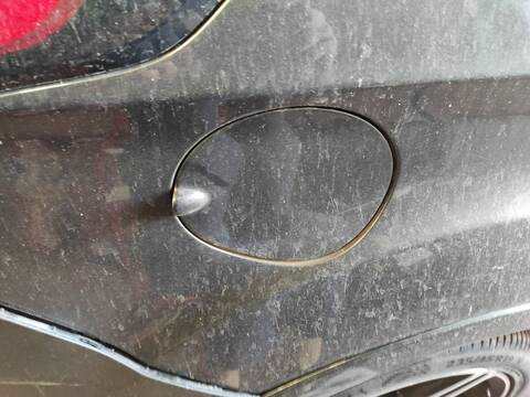 Tapa Exterior Combustible Ford Kuga T8MA