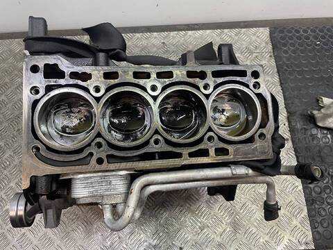 Foto 2ª: Bloque Motor Volkswagen Golf BLG (2005)