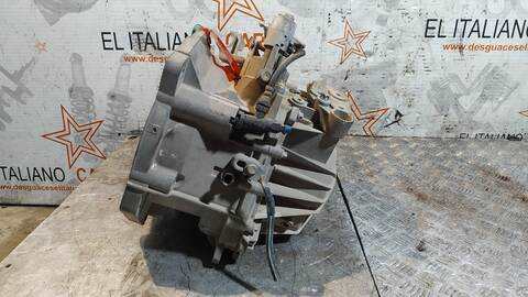 Foto 3ª: Caja Cambios Fiat Punto 1.3 JTD CAT BERLINA 69CV 51KW (2003)