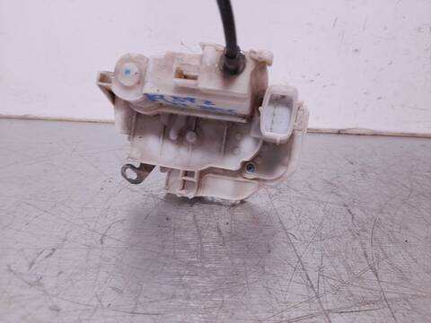 Foto 4ª: Cerradura Puerta Trasera Izquierda Alfa Romeo 159 1.9 JTDM 16V - SELECTIVE 150CV 110KW [939A2000] (2005)