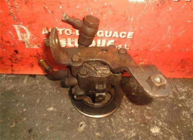 Bomba Servodireccion Nissan Navara 2.5 DCI