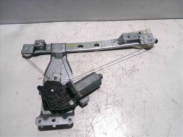 Foto 1ª: Elevalunas Eléctrico Trasero Izquierdo Citroen C3 1.4 HDI 2002-2010 [8HZ] (2005)