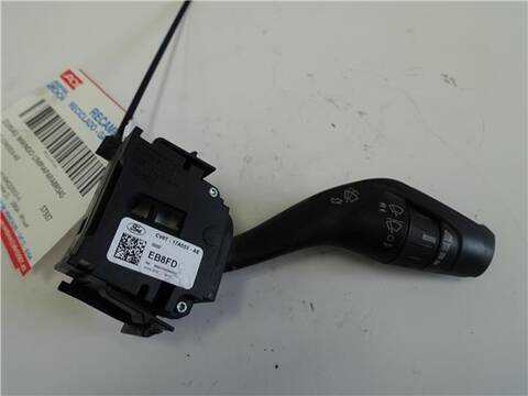 Foto 1ª: Mando Multifuncion Ford Transit 1.6 FURGON 200 L1 AMBIENTE 75CV 55KW [UBGA] (2015)