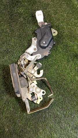 Foto 3ª: Cerradura Puerta Trasera Izquierda Toyota 4 Runner 3.0 T DIESEL (1993)
