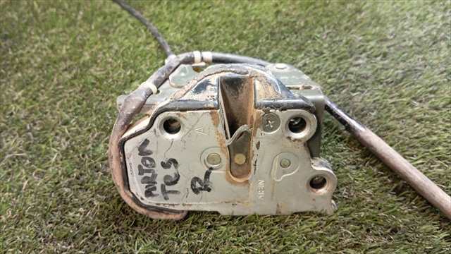 Cerradura Maletero Portón Toyota 4 Runner 3.0 T DIESEL