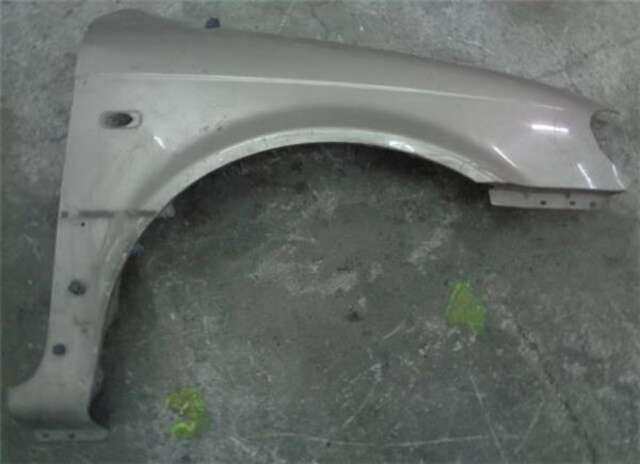 Aleta Delantera Derecha Kia Carnival 2.9 CRDI