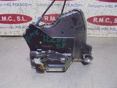 Cerradura Puerta Trasera Derecha Toyota Rav4 EXECUTIVE 177CV 130KW