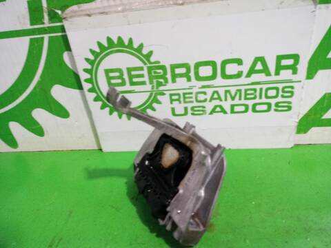 Foto 3ª: Soporte Motor Volkswagen T-Roc BASIS 110CV [DLAA] (2021)