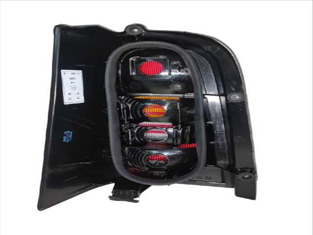 Piloto Trasero Derecho Mercedes Vito 108 CDI 2.2 638.094) FURGONETA