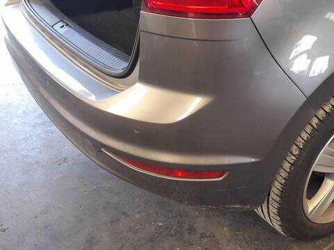 Foto 2ª: Paragolpes Trasero Volkswagen Golf 1.4 TSI 125CV 92KW [CZCA] (2016)