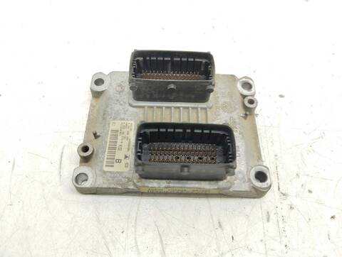 Centralita Motor ECU Fiat Stilo 1.4 16V ACTIVE 05.2004 ) 95CV 70KW