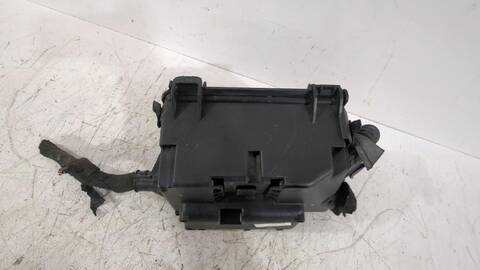 Foto 2ª: Caja Reles Fusibles Opel Corsa 1.3 CDTI L08 L68) 75CV [A 13 DTC Z 13 DTJ] (2006)