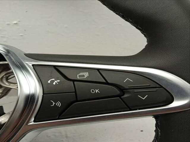 Foto 3ª: Volante Renault Clio V (2019)