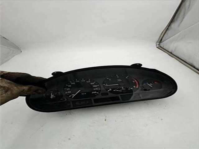 Foto 2ª: Cuadro de Instrumentos Bmw Serie 3 315 2.0 320TD [2.0 LTR. - 110 KW 16V DIESEL CAT]