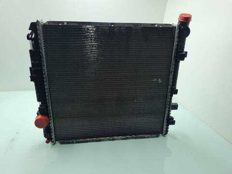 Radiador Motor Mercedes Vario PRDK - 616 D OM 904 LA CABINA DOBLE 156CV 115KW