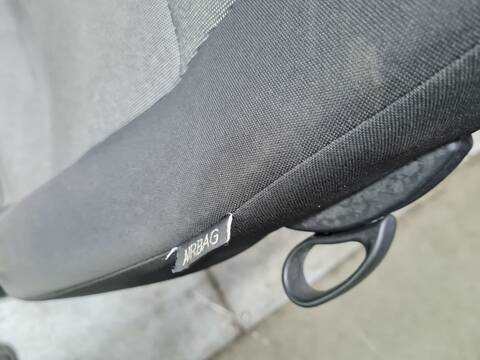 Foto 2ª: Asiento Delantero Izquierdo Volkswagen Caddy OUTDOOR 4MOTION BMT 122CV 90KW [DFSE] (2019)
