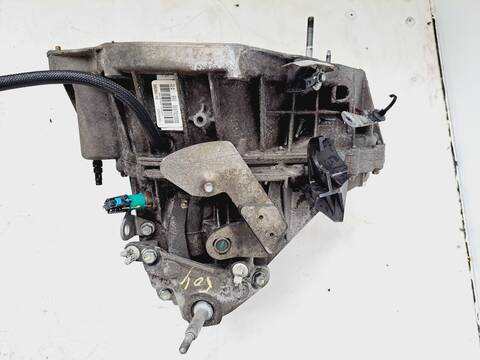 Foto 3ª: Caja Cambios Dacia Lodgy 1.5 DCI DIESEL FAP CAT 109CV 80KW [K9K G6] (2016)