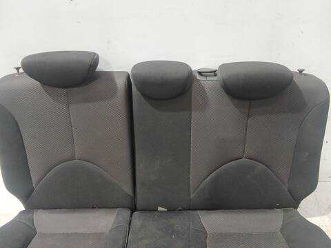 Foto 3ª: Asientos Traseros Kia Rio 1.5 CRDI 110CV 81KW [D4FA] (2006)