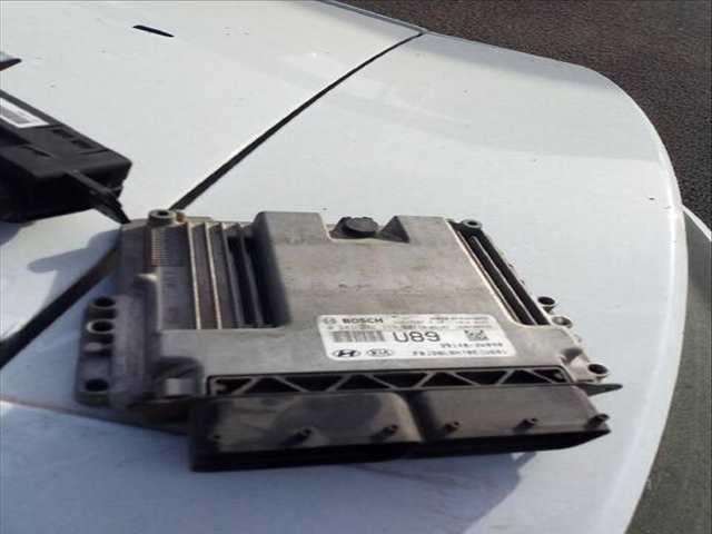 Centralita Motor ECU Kia Ceed 1.6 CRDI 136