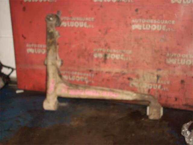Brazo Suspension Delantero Derecho Volkswagen Transporter 1.9 TD