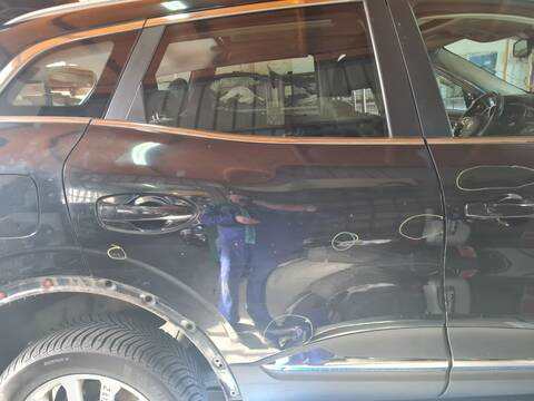 Puerta Trasera Derecha Renault Kadjar ZEN 131CV 96KW