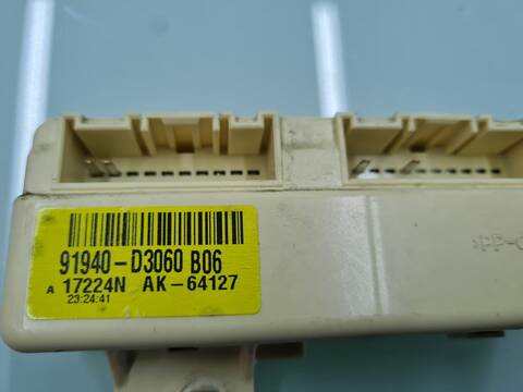 Foto 2ª: Centralita Motor ECU Kia Sportage DRIVE 2WD 116CV 85KW [D4FD] (2018)