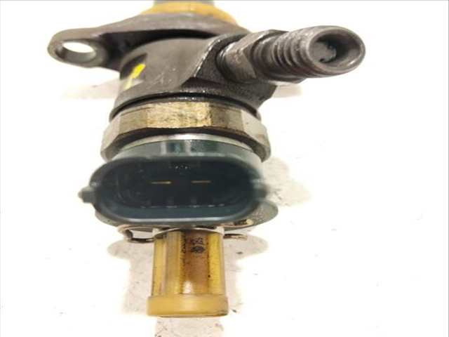 Foto 2ª: Inyectores Peugeot 307 SW 1 HDI FAP CAT 9HZ - DV6TED4) 109CV (2005)