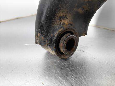 Foto 4ª: Brazo Suspension Delantero Derecho Isuzu D Max D CREW CAB 4WD [4JK1E4C] (2010)