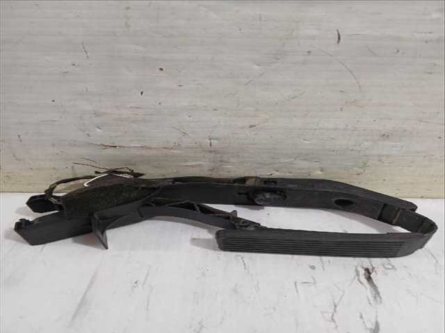 Foto 3ª: Pedal Acelerador Mercedes Clase C 160 CLK 240 209.361) 170CV [M 112.912] (2002)