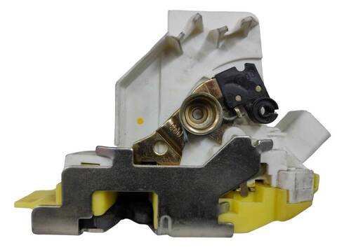 Foto 3ª: Cerradura Puerta Trasera Izquierda Ford Focus 1.8 TURBO DI - TDDI 90CV (1999)