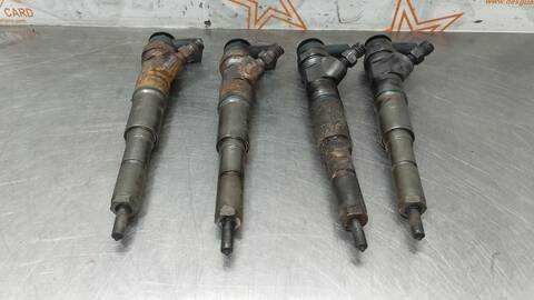 Foto 2ª: Inyectores Bmw Serie 3 315 320TD 150CV 110KW [204D4] (2003)