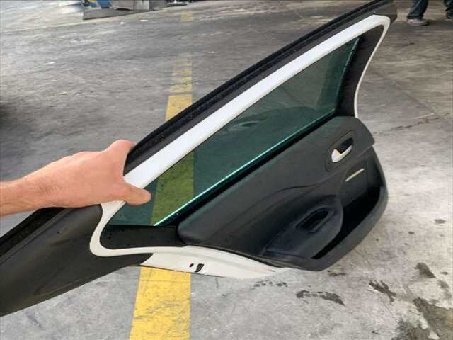 Foto 2ª: Puerta Trasera Izquierda Citroen DS4 1.2 TURBO130CV [HN02] (2015)