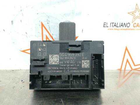 Foto 2ª: Caja Reles Fusibles Seat Leon STYLE 116CV 85KW [DDY] (2017)