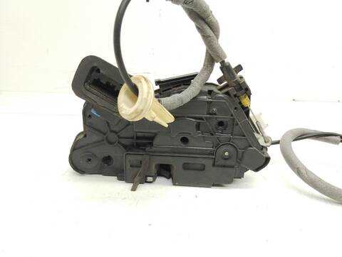 Foto 3ª: Cerradura Puerta Delantera Izquierda Volkswagen Golf 1.6 TDI DPF 105CV 77KW [CLH] (2015)