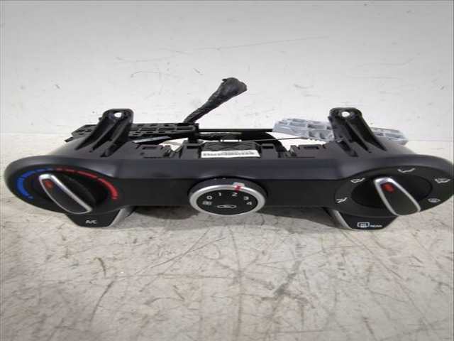 Foto 2ª: Mando Calefacción A. A. Kia Stonic 1.0 T-GDI 101CV 74KW [G3LC,G3LE] (2023)