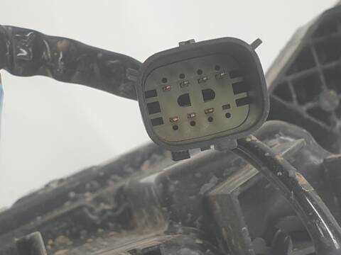 Foto 2ª: Faro Derecho Ford Ranger DOPPELKABINE 4X4 WILDTRAK (2011)