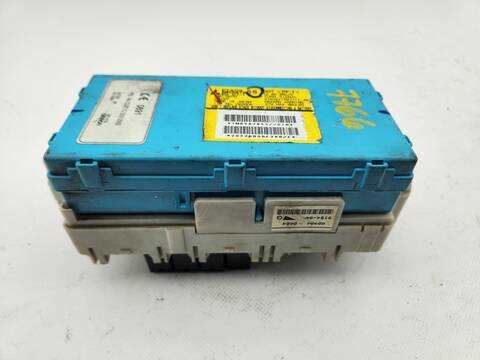 Foto 3ª: Caja Reles Fusibles Mitsubishi Grandis 2.0 DI-D INFORM 136CV 100KW [BSY] (2007)