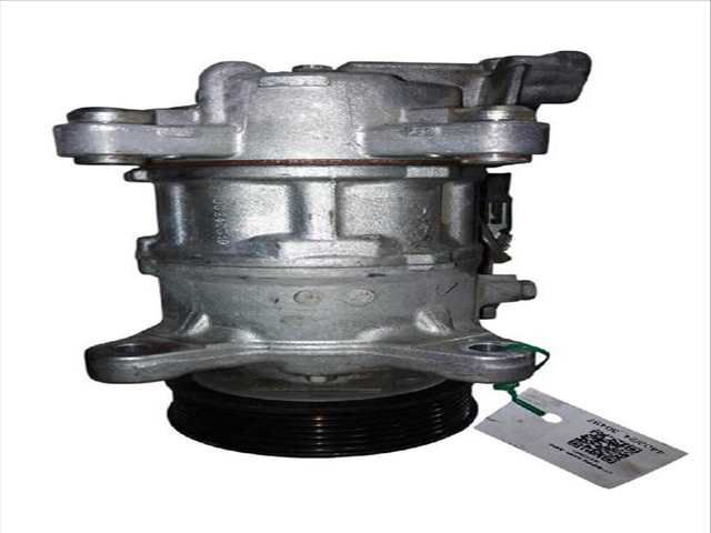 Foto 1ª: Compresor Aire Acondicionado Bmw Serie 4 418 418 D (2014)