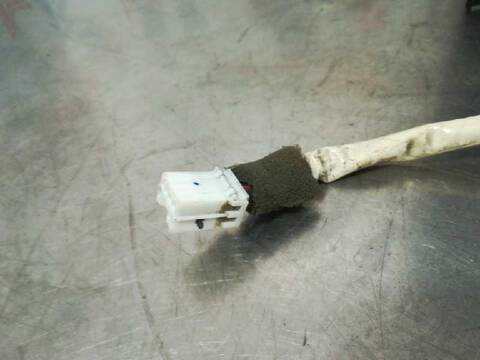 Foto 3ª: Piloto Trasero Izquierdo Mitsubishi Space Wagon 2.4 COOL 4X4 150CV 110KW [4G64] (1998)