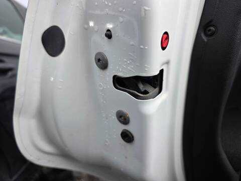 Cerradura Puerta Trasera Izquierda Citroen C3 1 2 LTR. - 60 KW 12V E-VTI 2013 82CV