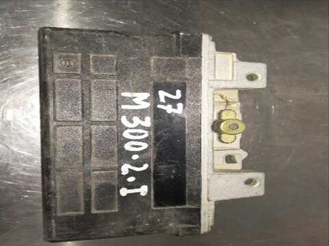 Foto 2ª: Centralita Abs Mercedes Clase C 160 BERLINA 136CV 100KW (1982)