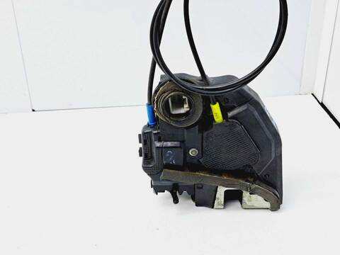Foto 3ª: Cerradura Puerta Trasera Derecha Toyota Auris 1.6 16V CAT 124CV 91KW [1ZR] (2008)