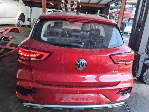 Portón Mg ZS LUXURY 111CV 82KW