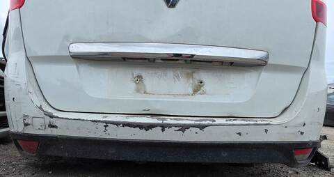 Paragolpes Trasero Renault Scenic PRIVILEGE 131CV 96KW