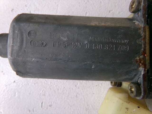 Foto 3ª: Elevalunas Eléctrico Delantero Derecho Mercedes Clase E 270 2.7 CDI W210,1999-2002 [612961] (2001)