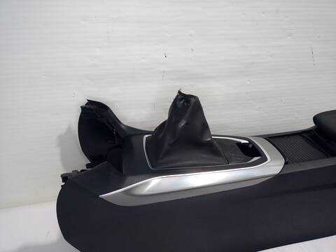 Foto 3ª: Consola Central Peugeot 308 ACTIVE 110CV 81KW [HNZ / HNP] (2020)