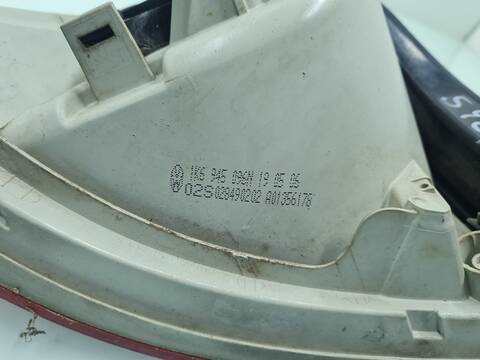 Foto 2ª: Piloto Trasero Derecho Volkswagen Golf GT BERLINA 170CV 125KW [BLG] (2006)